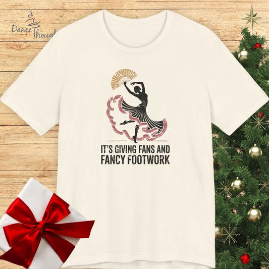 It's Giving Fans T-shirt